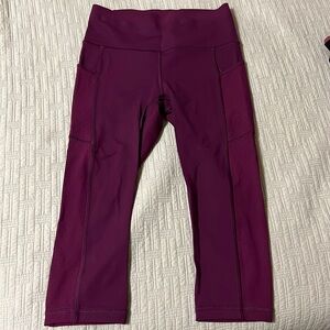 Lululemon crop pants (size 4)